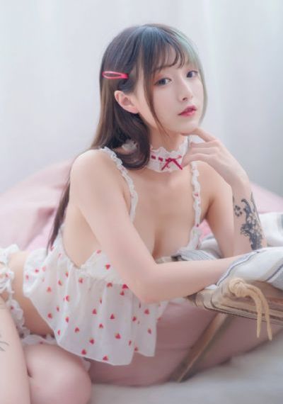 欧美裸模女性照_蓝光完整在线观看