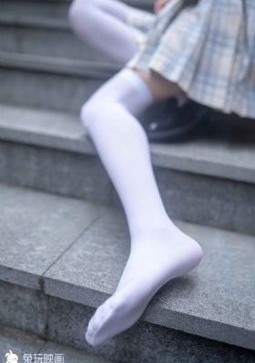 制服肉丝袜亚洲中文字幕_高清完整版免费在线观看