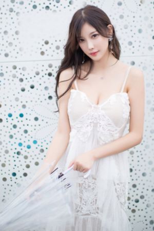 久久制服丝袜_BD电影全集观看