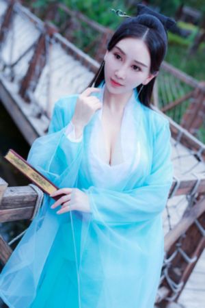 欧美大但人体艺术写真_免费追剧在线观看