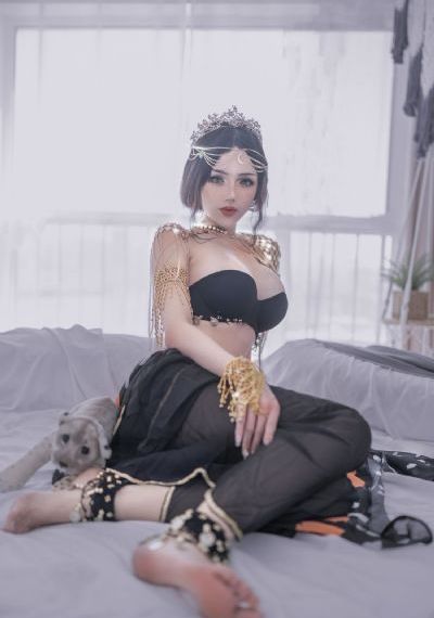 欧美时尚大秀完整版_1080P电影在线观看