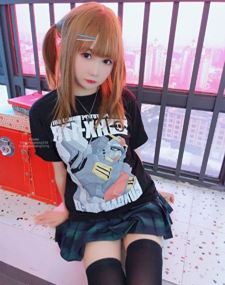 欧美化妆牌子好_蓝光免费在线观看