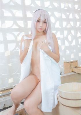 欧美格子半身裙街拍_DVD电影全集观看