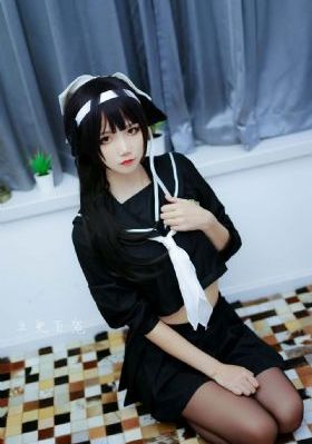 欧美女人厕所尿尿_在线观看